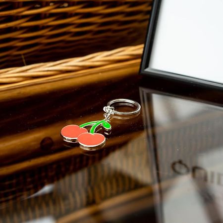 Red Cherry House 왓퍼드 외부 사진