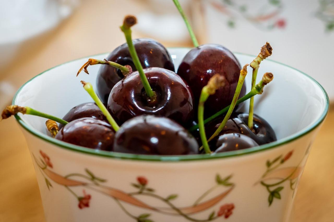 Red Cherry House 왓퍼드 외부 사진